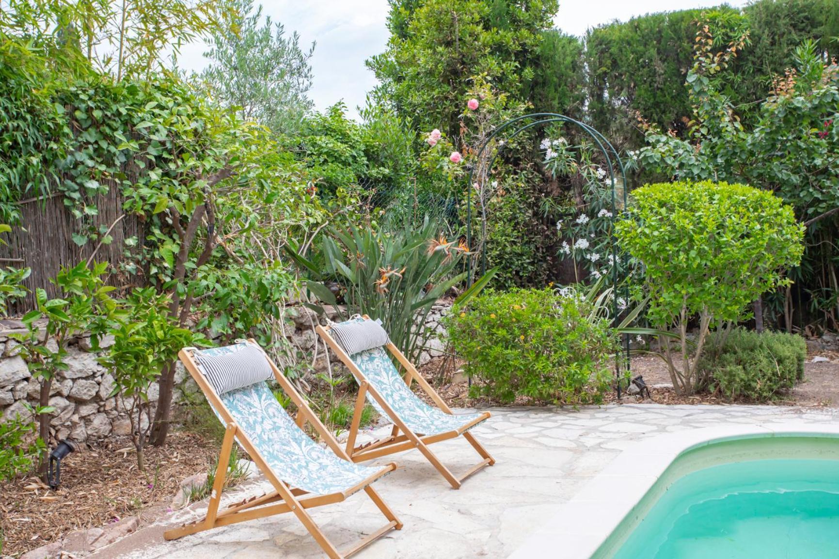 C8 - Lovely House 4 Bdr - Pool, Ac, Garage & Wifi