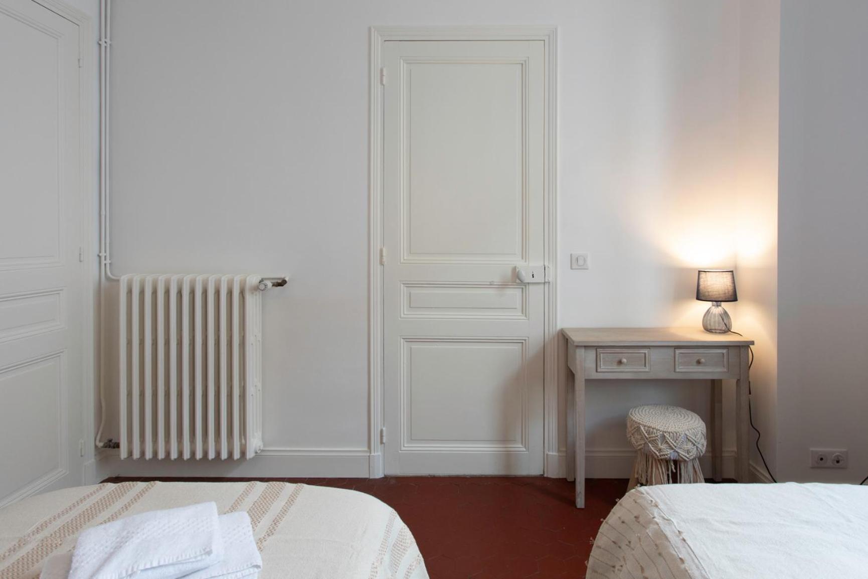 C8 - Lovely House 4 Bdr - Pool, Ac, Garage & Wifi Cannes