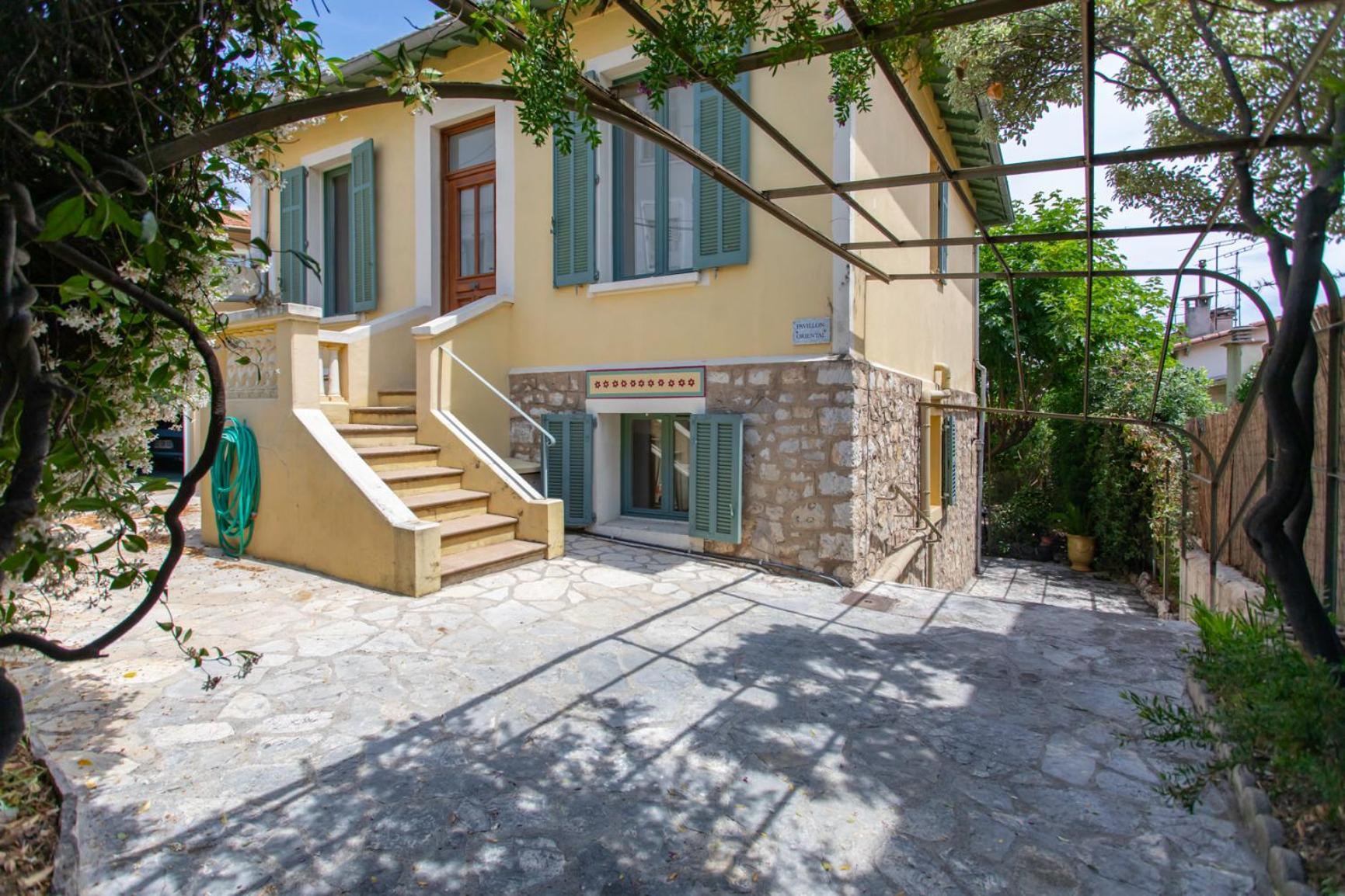 Villa C8 - Lovely House 4 Bdr - Pool, Ac, Garage & Wifi Cannes
