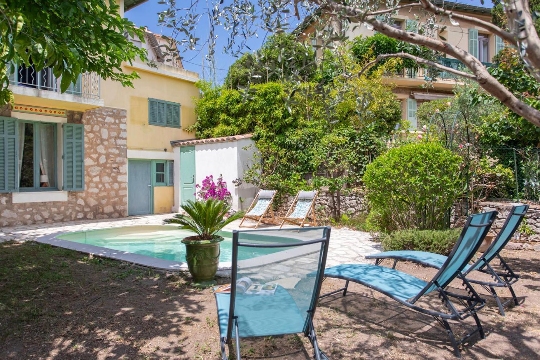 C8 - Lovely House 4 Bdr - Pool, Ac, Garage & Wifi *